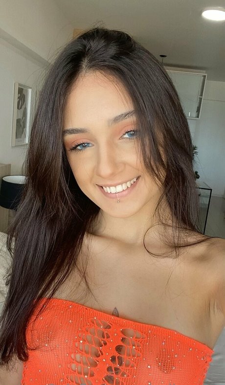 xalisonfox adult model pictures