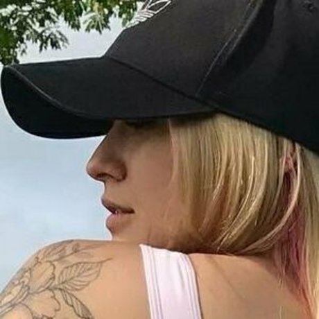 camil0530 nude actress archive