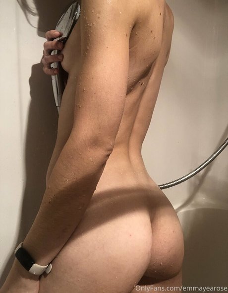 swimming pool onlyfans beautiful naked gallery