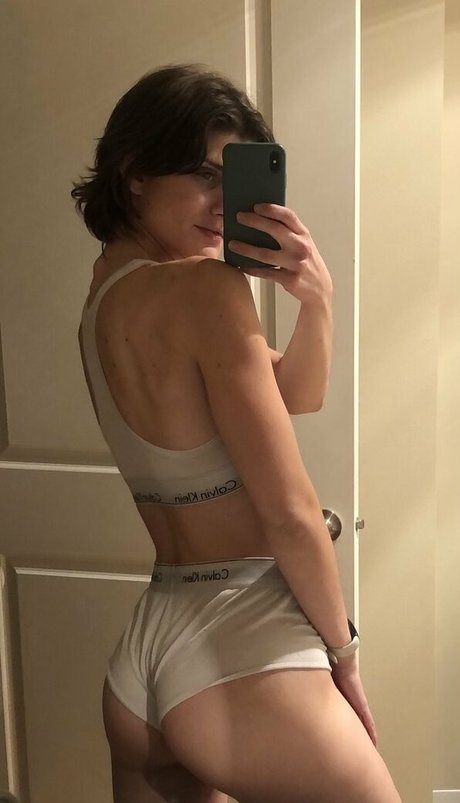 emmayearose sexy pornstar picture