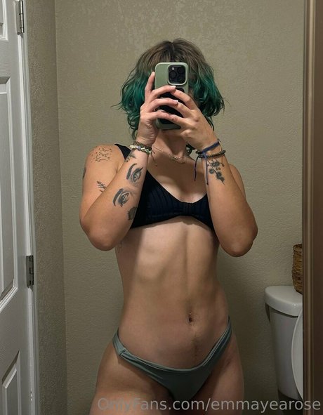 emmayearose pornstar nude photo