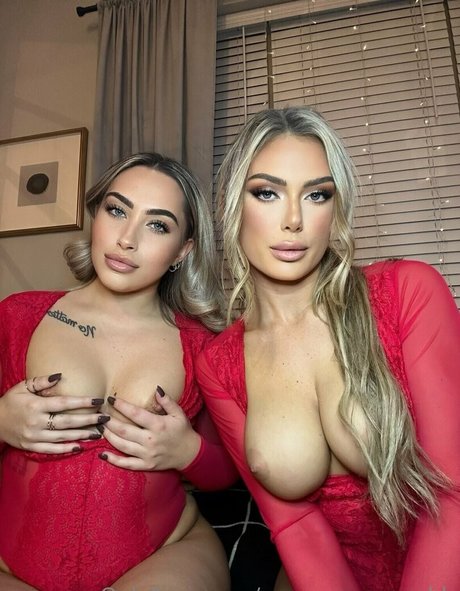 sexxxysavannahh sexy actress pictures