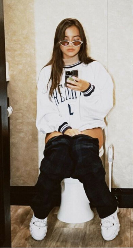 Isabela Merced perfect star pics