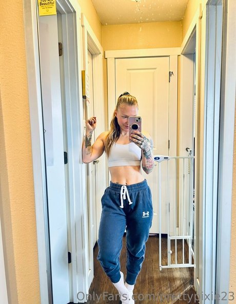 prettypixie23 pornstar hot photo