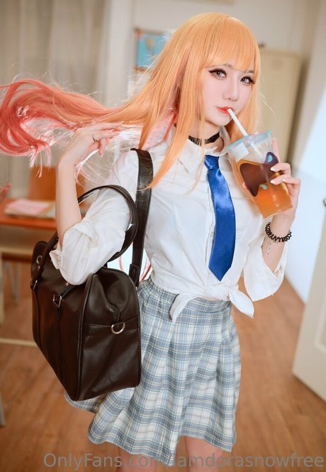 iamdorasnowfree pornstar hot pic