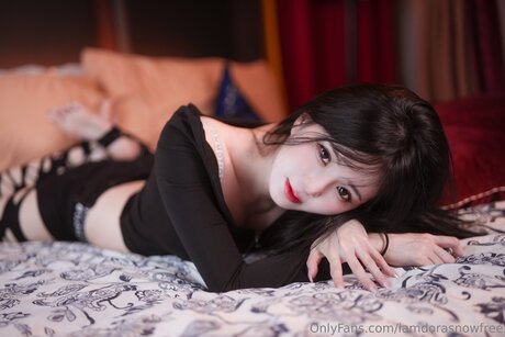 iamdorasnowfree star xxx pics