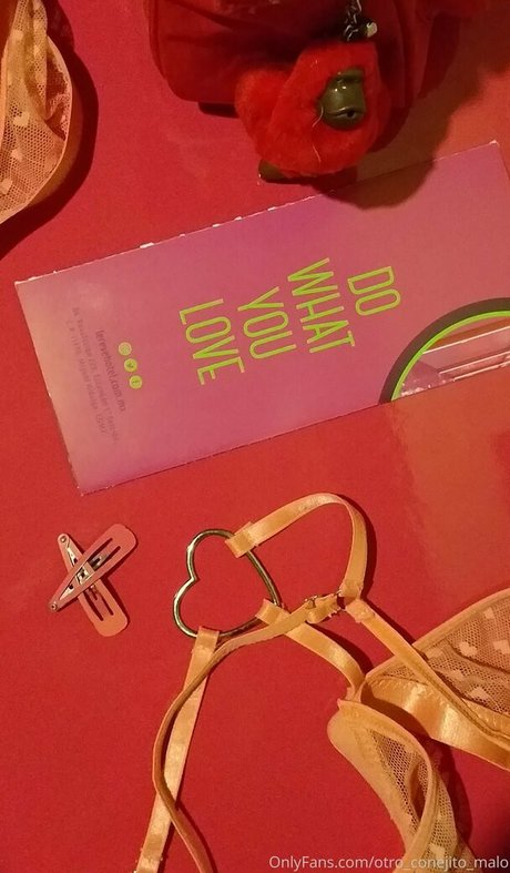 blonde masturbation onlyfans porno picture