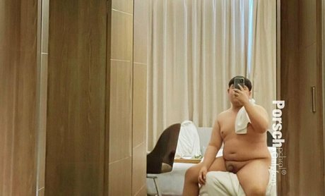 porsch pchral sex model image