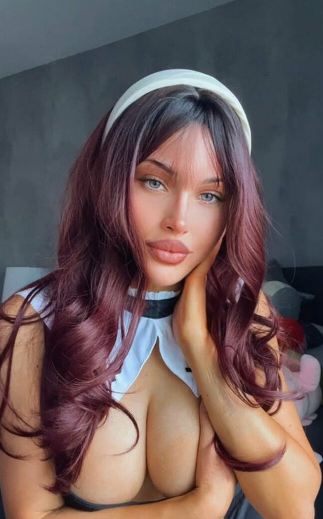 kittytheasmrqueen pornstar hd img