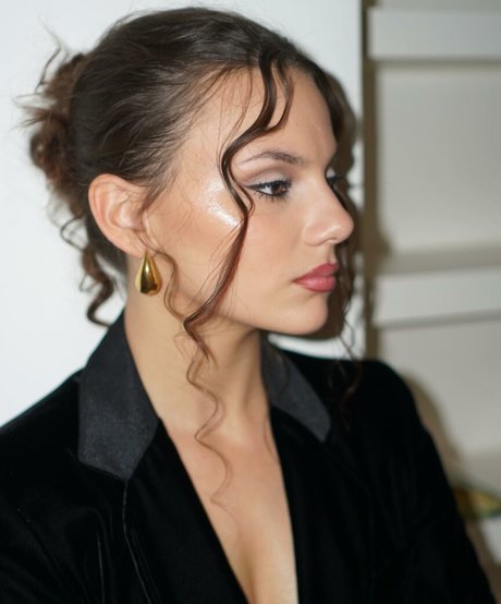 Dafne Keen exclusive model photos