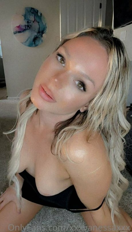 babe onlyfans exclusive images