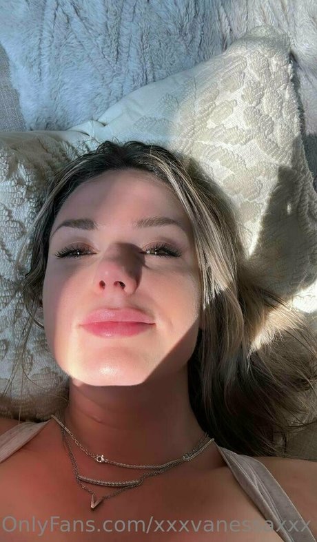 Xxxvanessaxxx free star picture