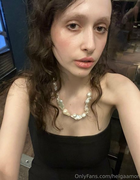 helgaamor free model gallery