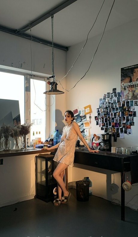 helgaamor sex model pic