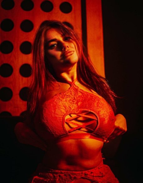 Anyamelia george star hot galleries