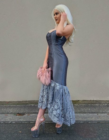 emminemina xxx star photos