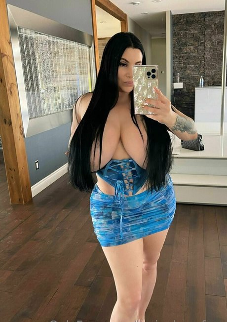 gangbang onlyfans naked pic