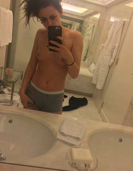 giant onlyfans hot photos