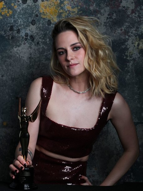 Kristen Stewart pornstar high quality photo