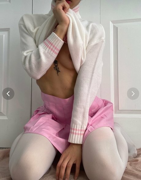 loveliehyunnie model beautiful image