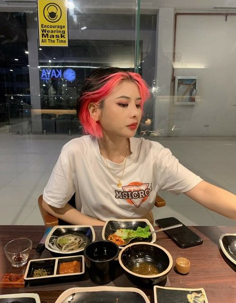 lesbian massage onlyfans top galleries