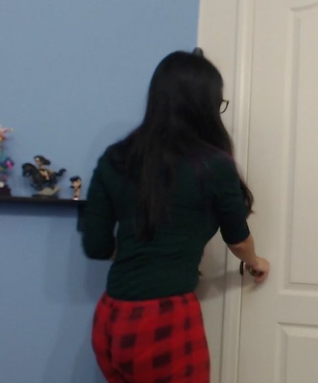 Trisha Hershberger high quality actress photos