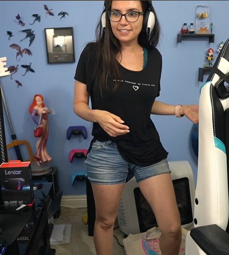 Trisha Hershberger naked pornstar pic