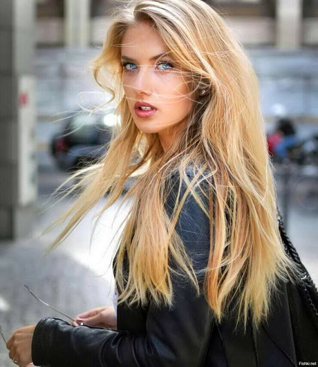 Alica Schmidt nudes model images