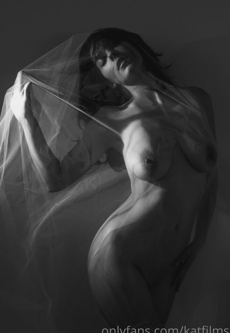 Kat Cabaret pornstar exclusive photo