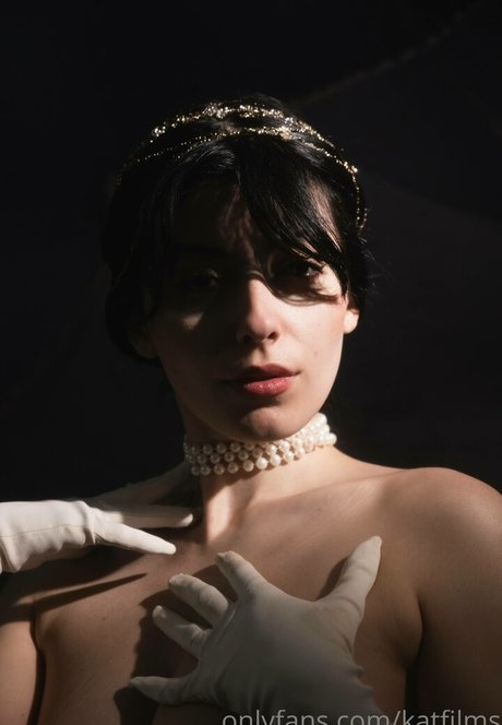 Kat Cabaret star high quality picture