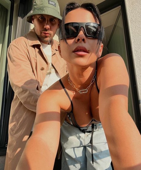 Apostoleanu adult actress img