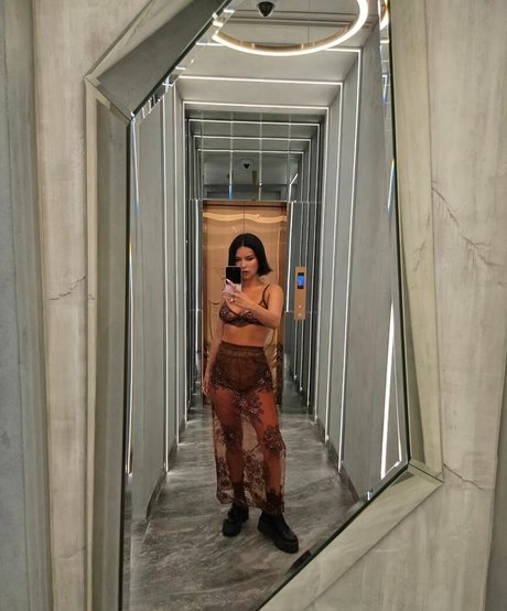 Apostoleanu exclusive actress image