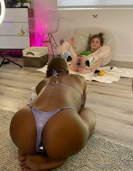 thecleopanda hot model photo