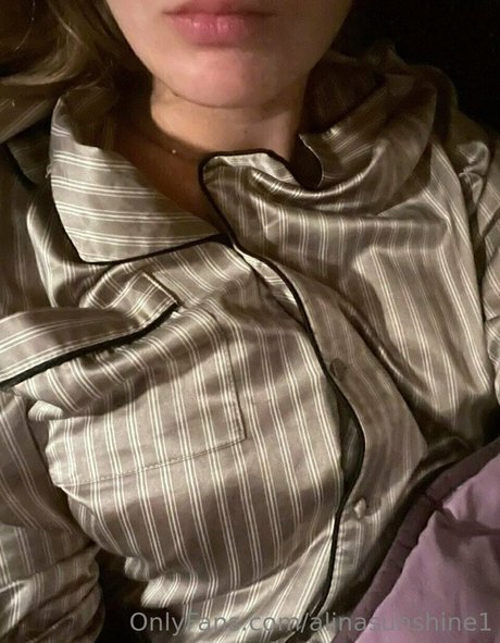 alinasunshine1 nudes model gallery