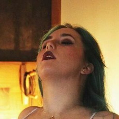 Stephanie Van Rijn star exclusive gallery