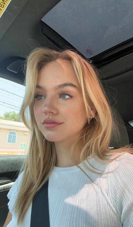 hairy asian onlyfans xxx images