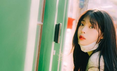 yudiii top pornstar pics