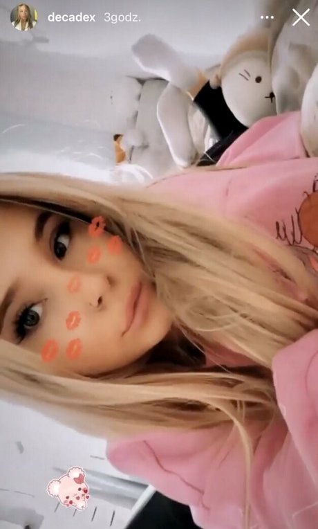 Decadex free star images