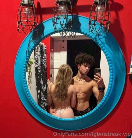 Sn0w bunnyy model naked archive