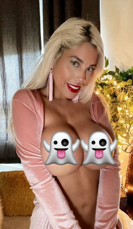 big ass lingerie onlyfans art nude img