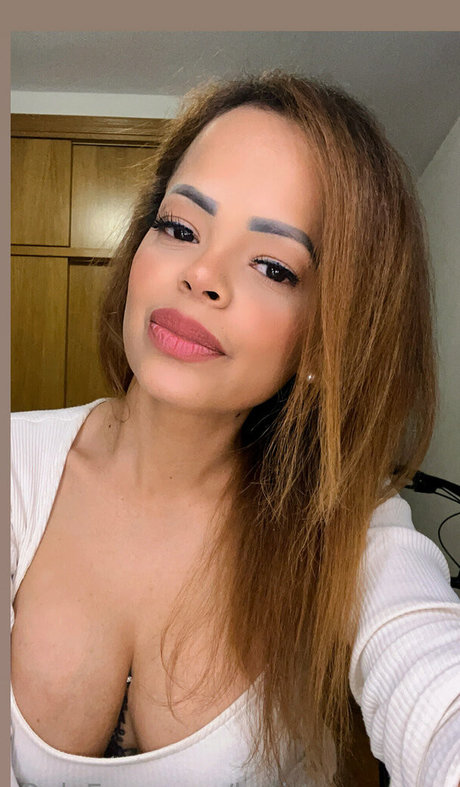 karina versace free star images