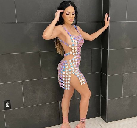 NinaUnrated nude pornstar images