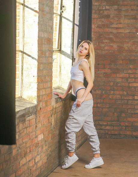 Stacy swan pretty actress archive