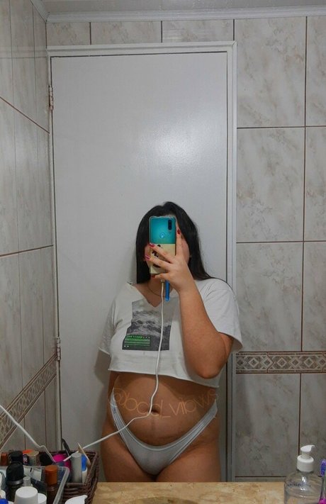 only vibws pornographic model pic