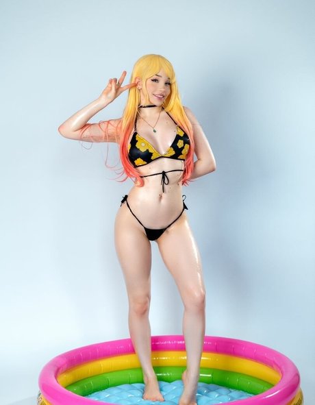 Alice Delish model picture