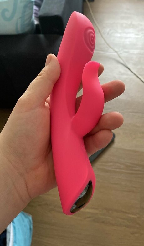 vinny bun exclusive actress pics