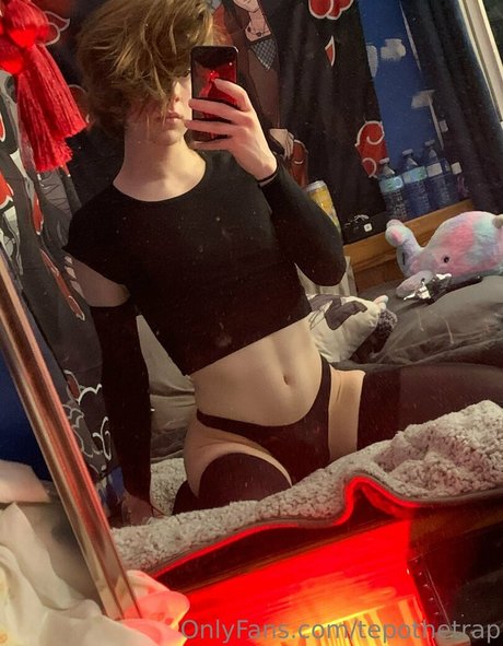 tepothetrap model pretty pics