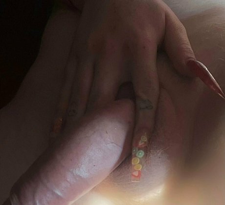 Venom Medusa pretty actress pic