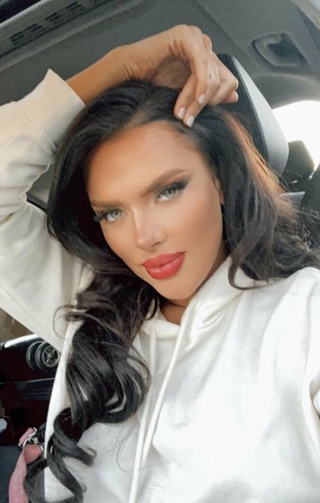 kelsie pornstar nude images