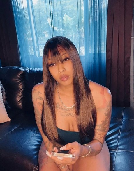 firefighter onlyfans top img